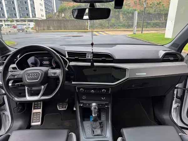 Audi Q3 2024