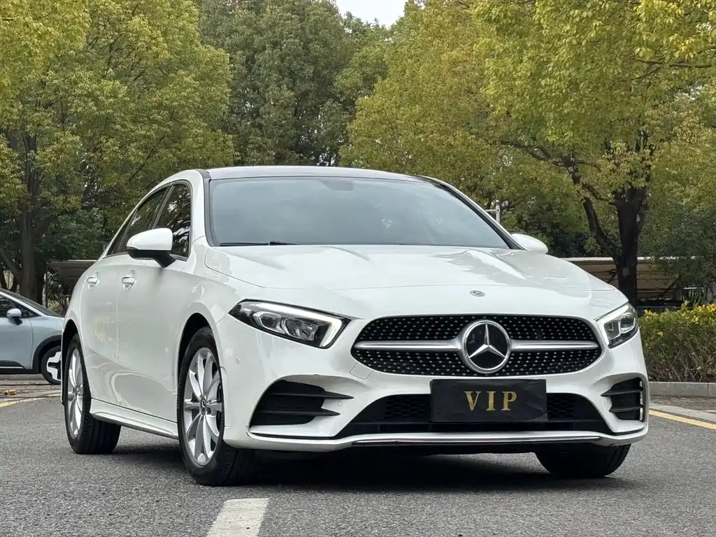 Mercedes-Benz A-Class 2021 — фото 3