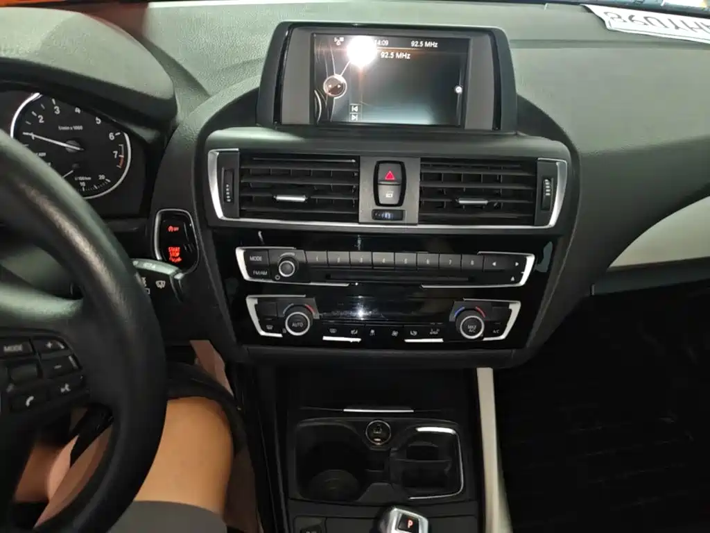 BMW 1 Series 2016 — фото 13