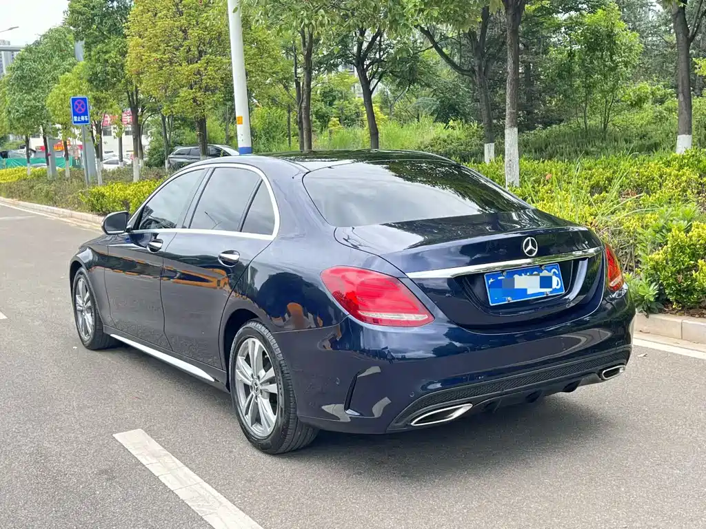 Mercedes-Benz C-Class 2017 — фото 9