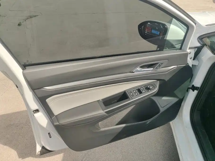 Volkswagen Golf 2026