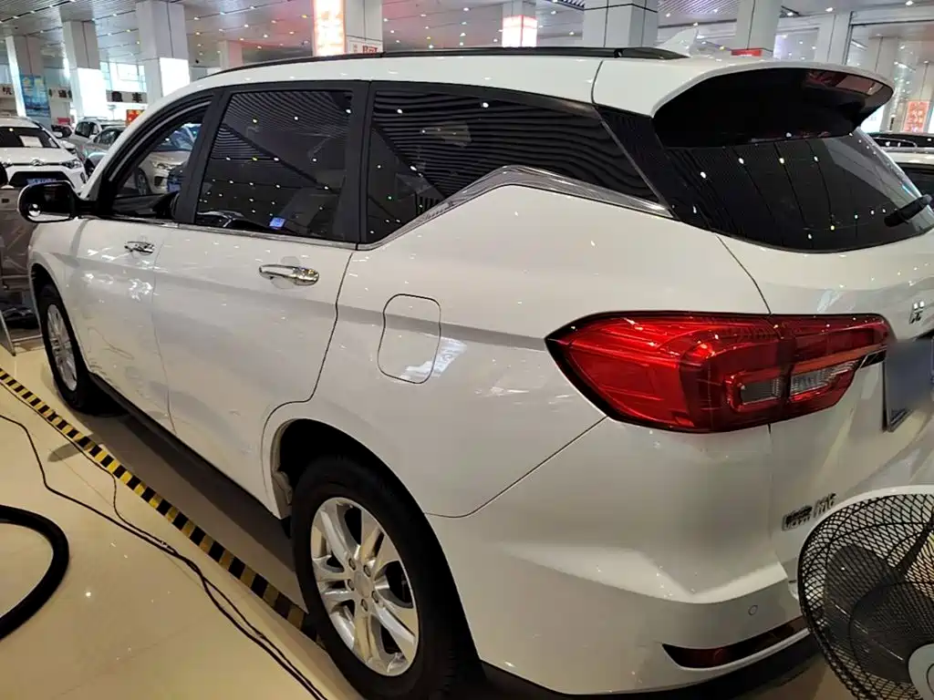 Haval M6 2020 — фото 5