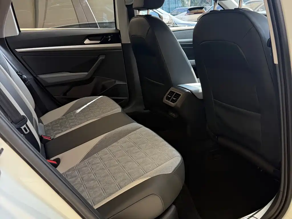 Volkswagen Lavida 2022