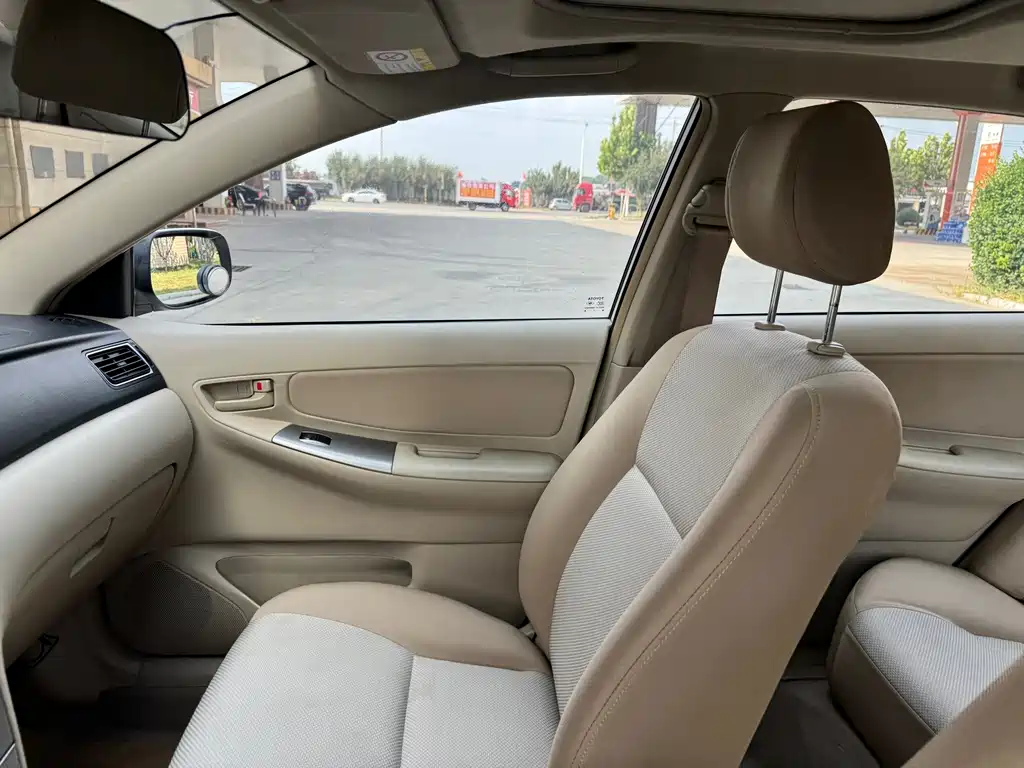 Toyota Corolla 2015