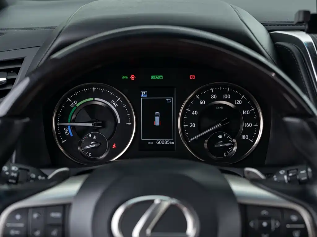 Lexus LM 2022 — фото 13