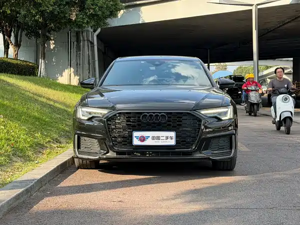 Audi A6L 2020