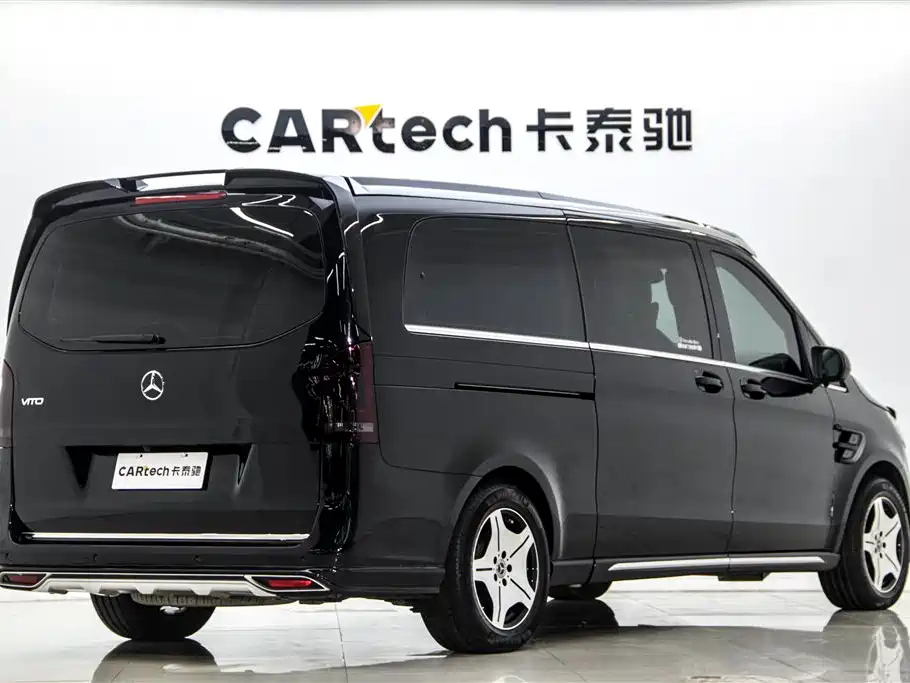 Mercedes-Benz Vito 2024 — фото 5