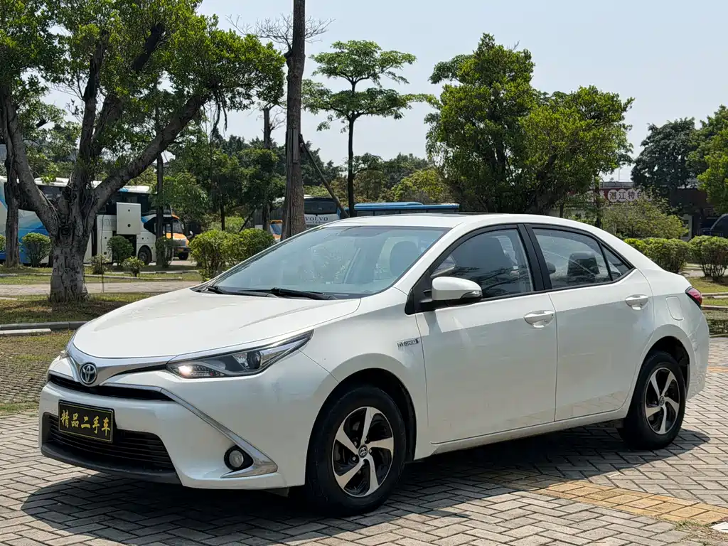Toyota Levin 2018 — фото 1