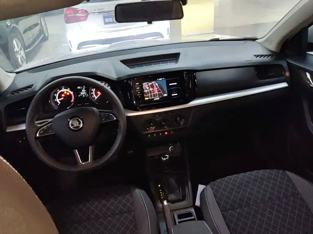 Skoda Kamiq 2020 — фото 10