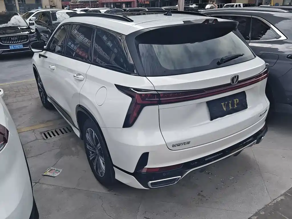 Changan CS75PLUS 2024 — фото 16