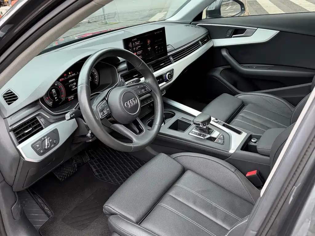 Audi A4L 2021