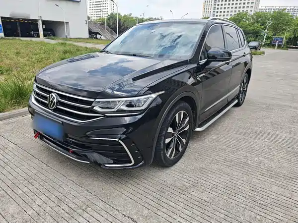 Volkswagen Tiguan L 2023