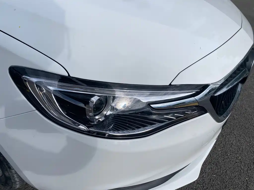 Buick Excelle 2018 — фото 13