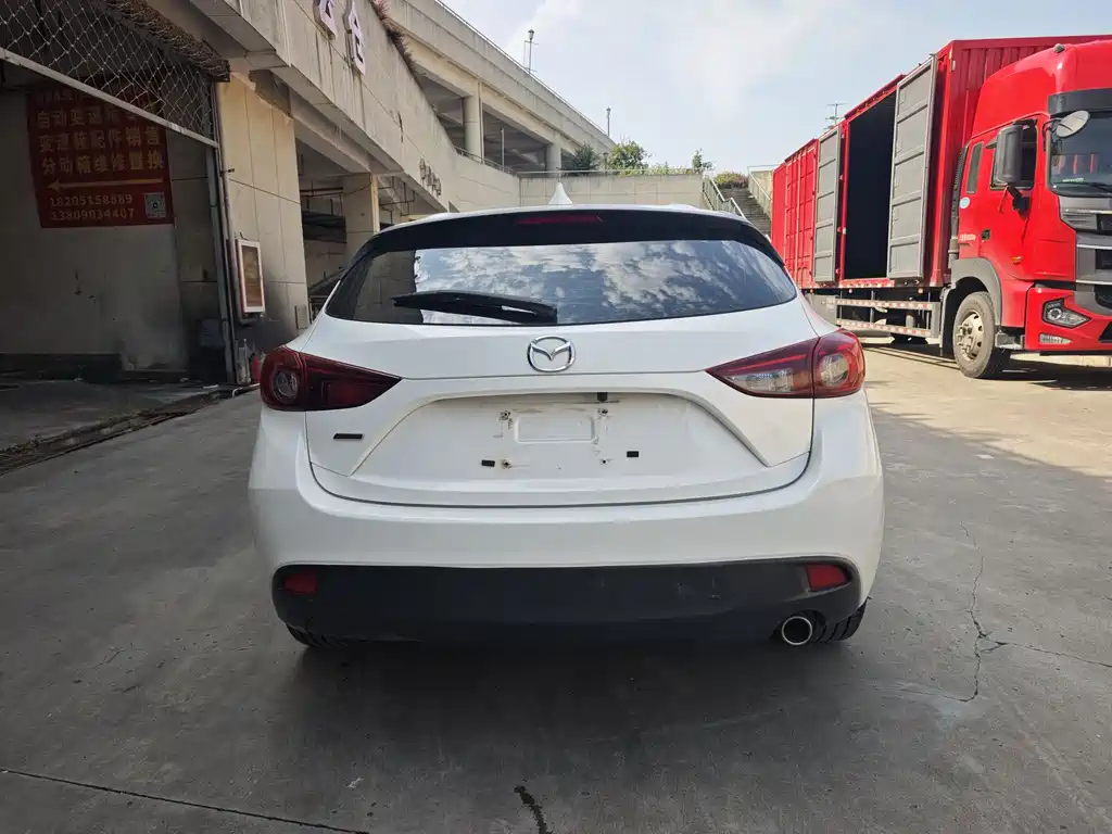 Mazda 3 Angkesela 2015 — фото 17