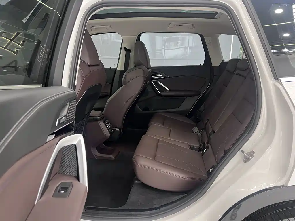 BMW X1 2024 — фото 13
