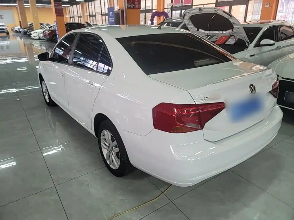 Volkswagen Jetta 2019