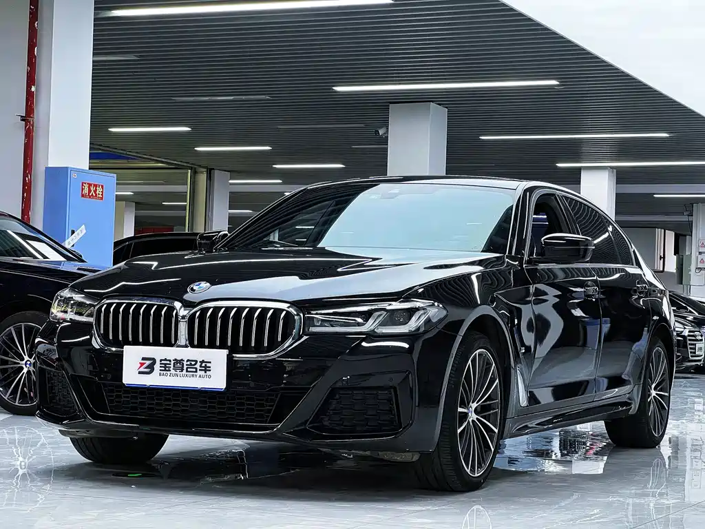 BMW 5 Series 2023