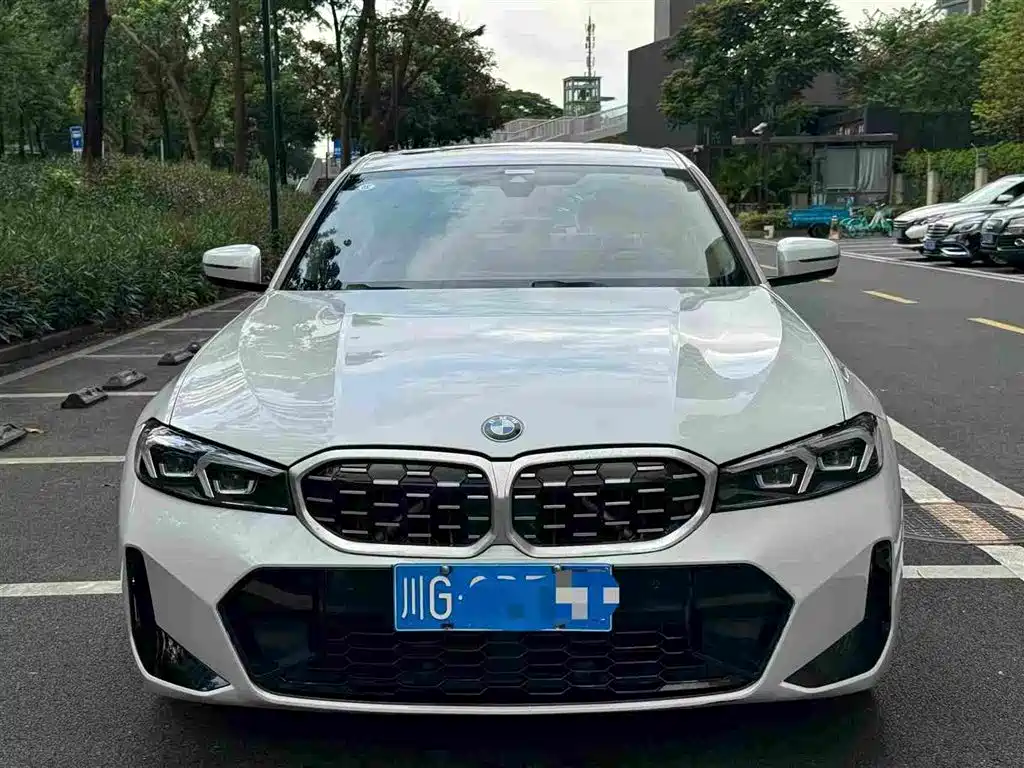 BMW 3 Series 2024