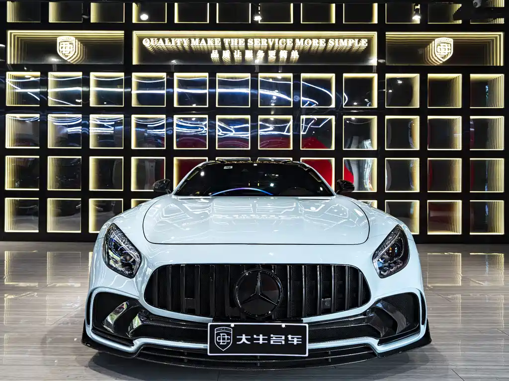 Mercedes-Benz AMG GT 2017 — фото 2