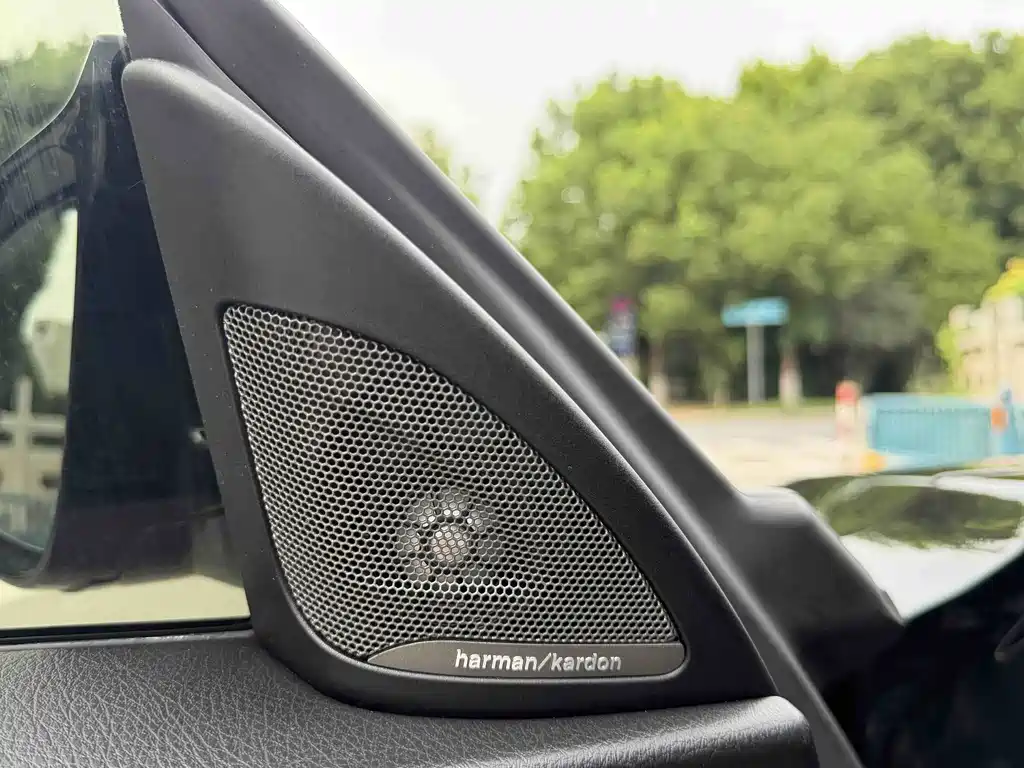 BMW M2 2019 — фото 12