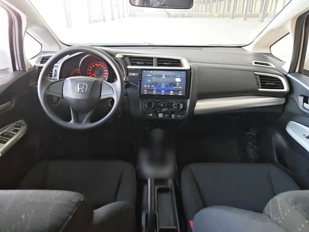 Honda Fit 2019 — фото 10