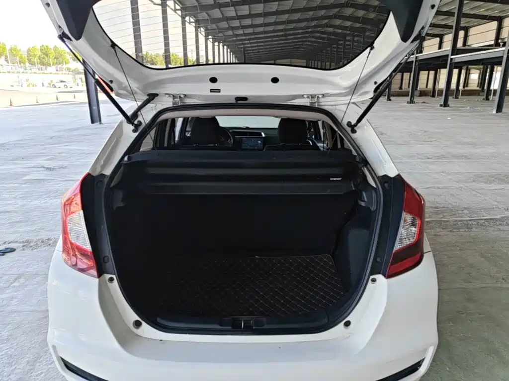 Honda Fit 2019 — фото 19