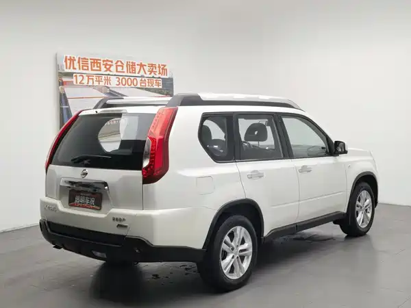 Nissan X-Trail 2012