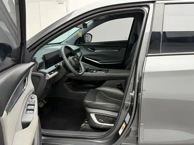 Changan CS75PLUS 2023 — фото 13