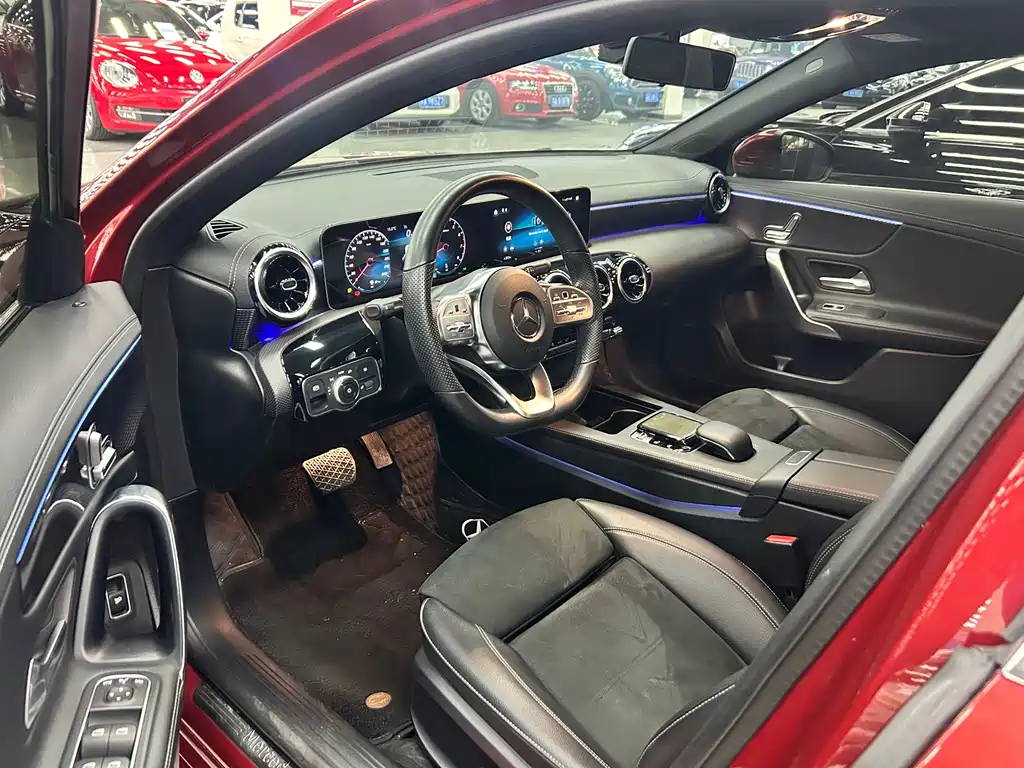 Mercedes-Benz A-Class 2019 — фото 5