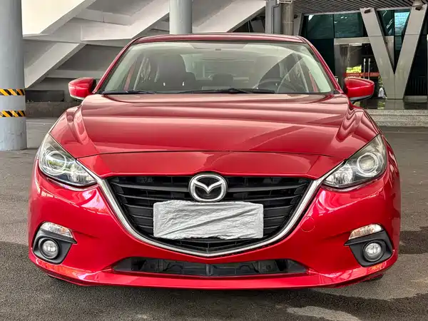 Mazda 3 Axela 2016