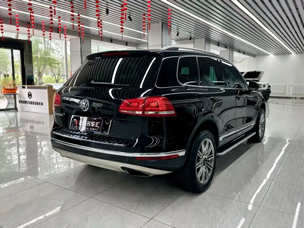 Volkswagen Touareg 2018 — фото 4