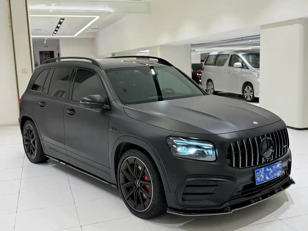 Mercedes-Benz GLB AMG 2026 — фото 3