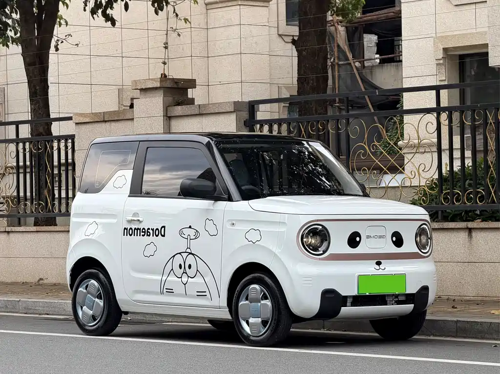 Geely Galaxy Panda 2024