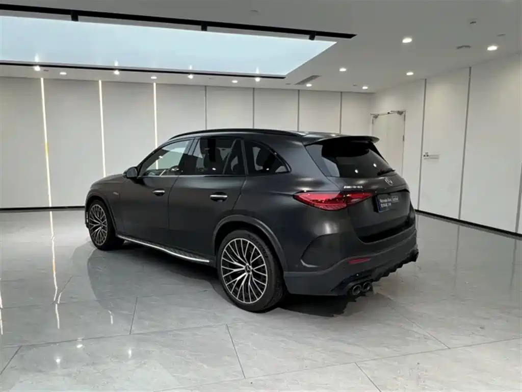 Mercedes-Benz GLC AMG 2025 — фото 15