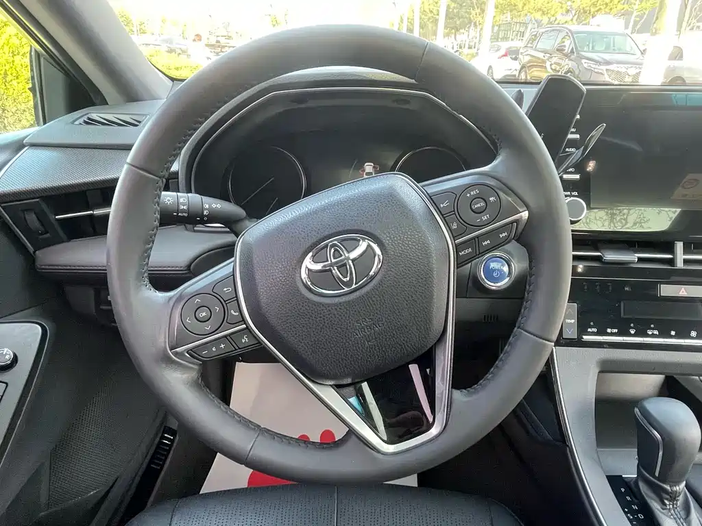Toyota Avalon 2022 — фото 11