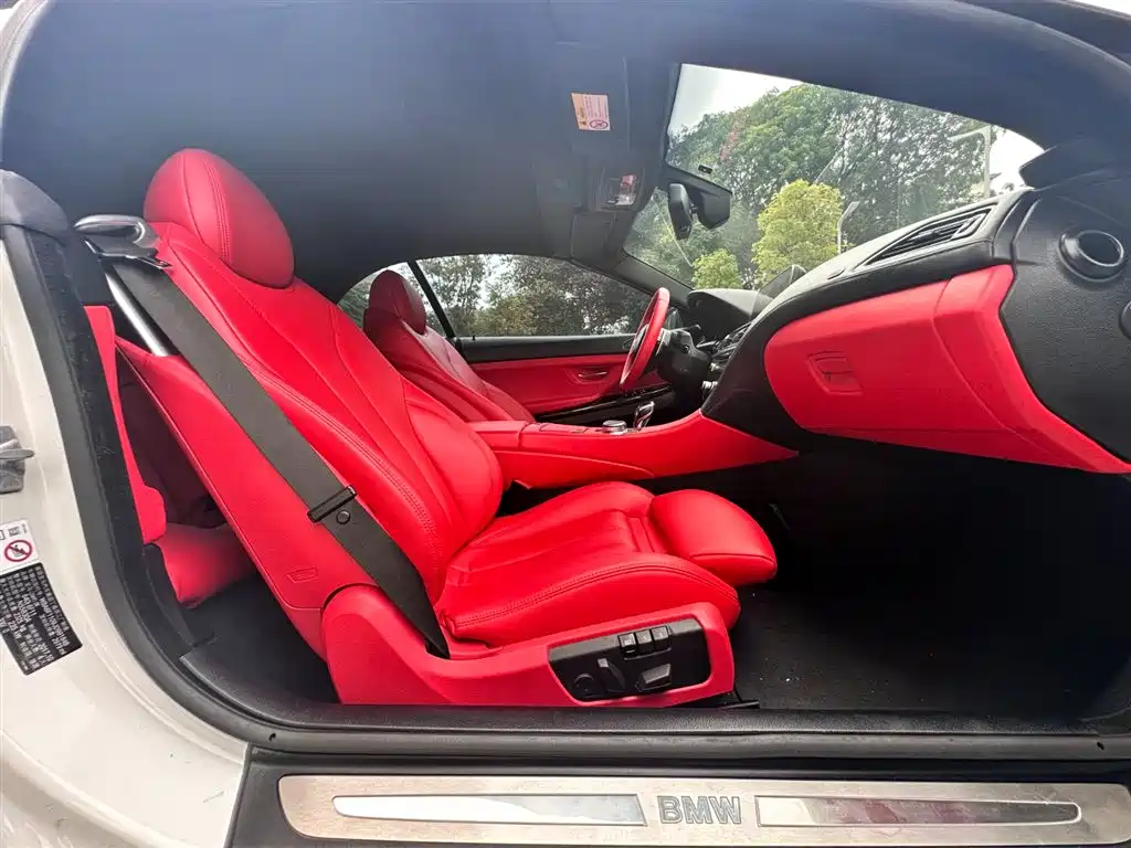 BMW 6 Series 2018 — фото 12
