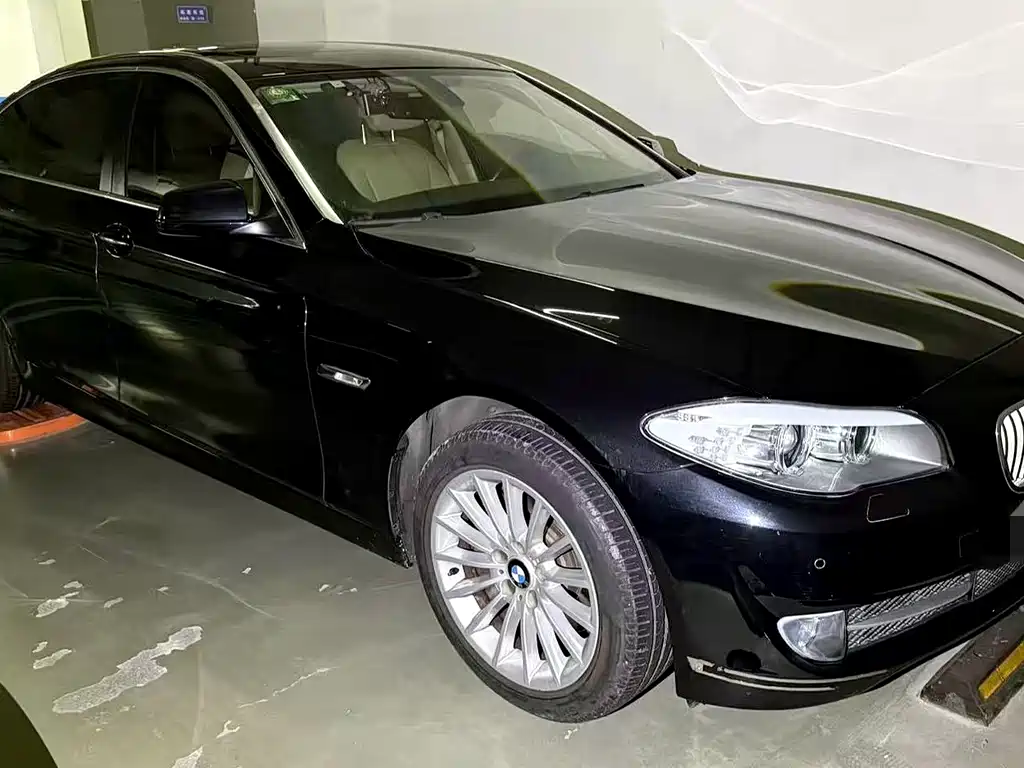 BMW 5 Series 2012