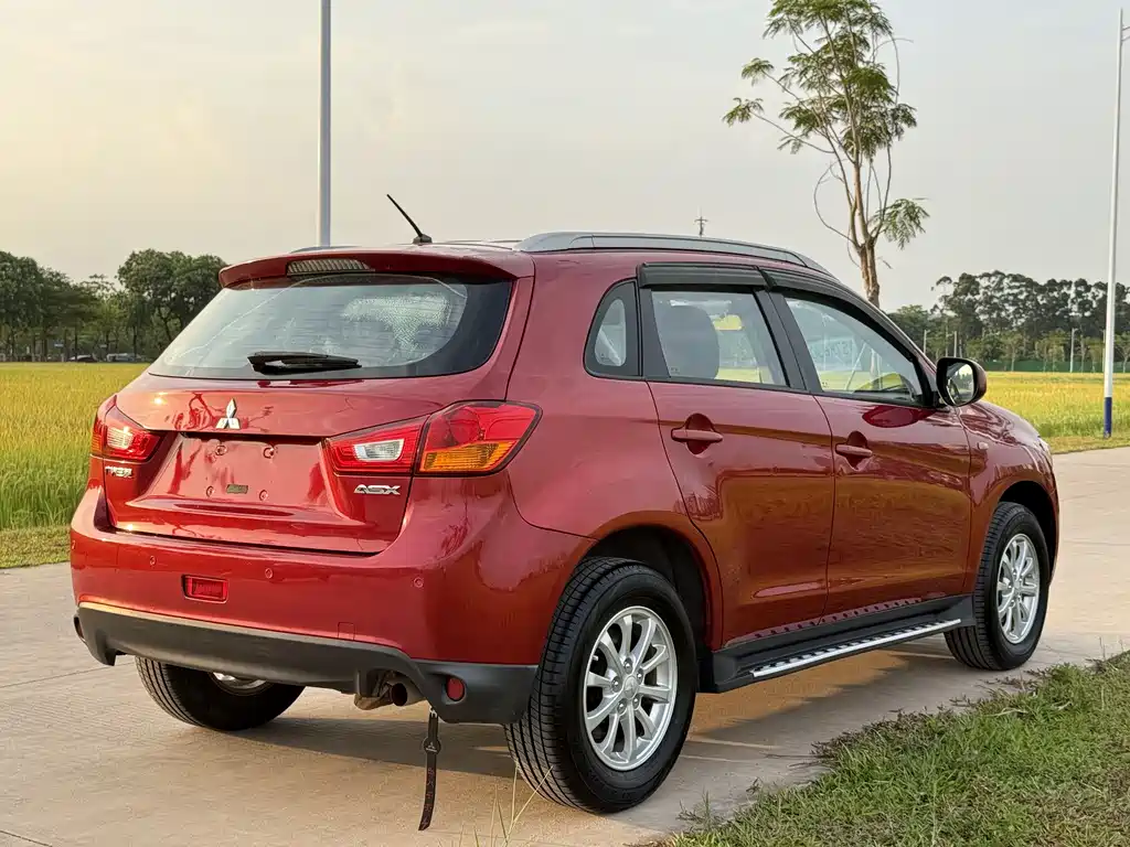 Mitsubishi Jinxuan ASX 2016 — фото 7