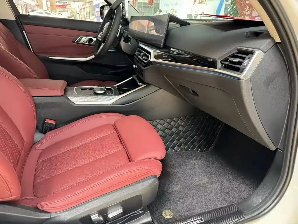 BMW 3 Series 2023