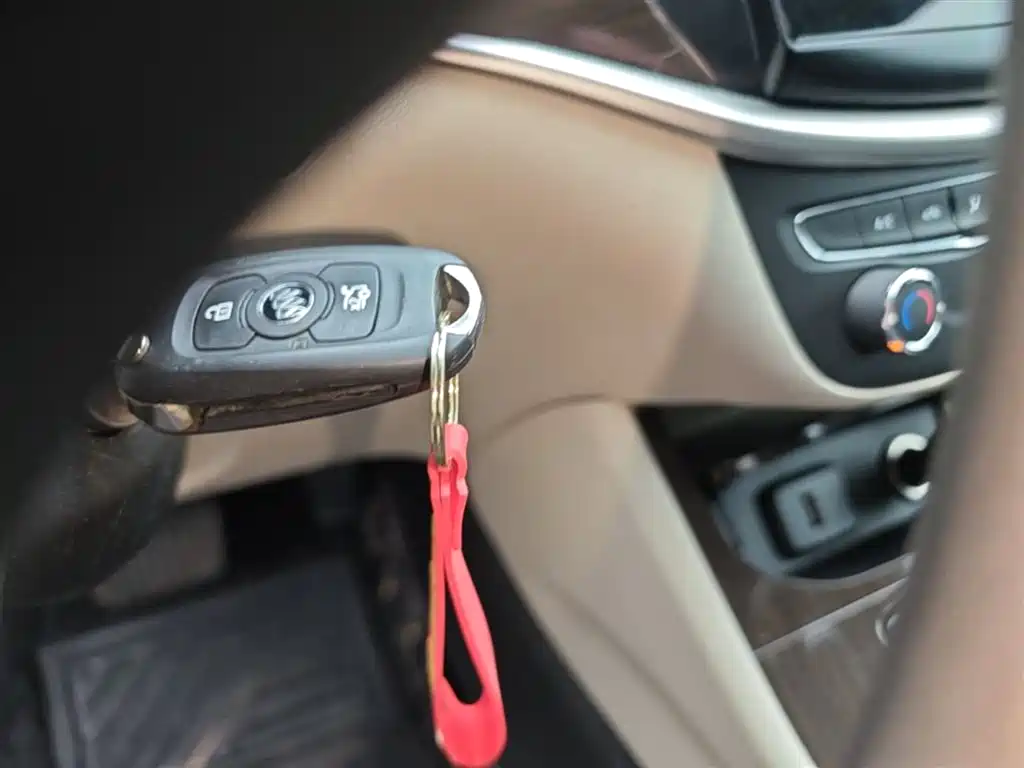 Buick Verano 2018 — фото 9