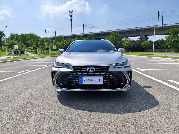 Toyota Avalon 2023