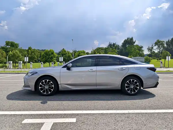 Toyota Avalon 2023