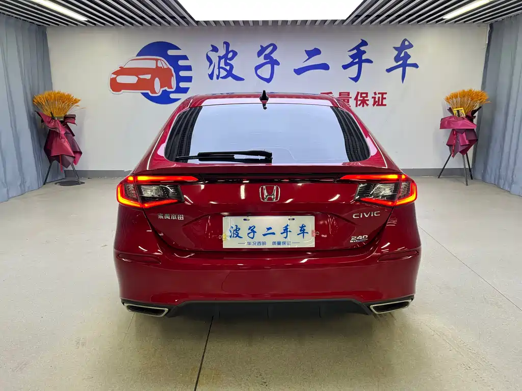 Honda Civic 2023 — фото 19