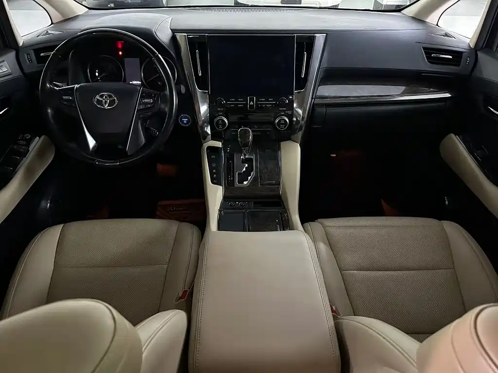 Toyota Alphard 2021 — фото 6