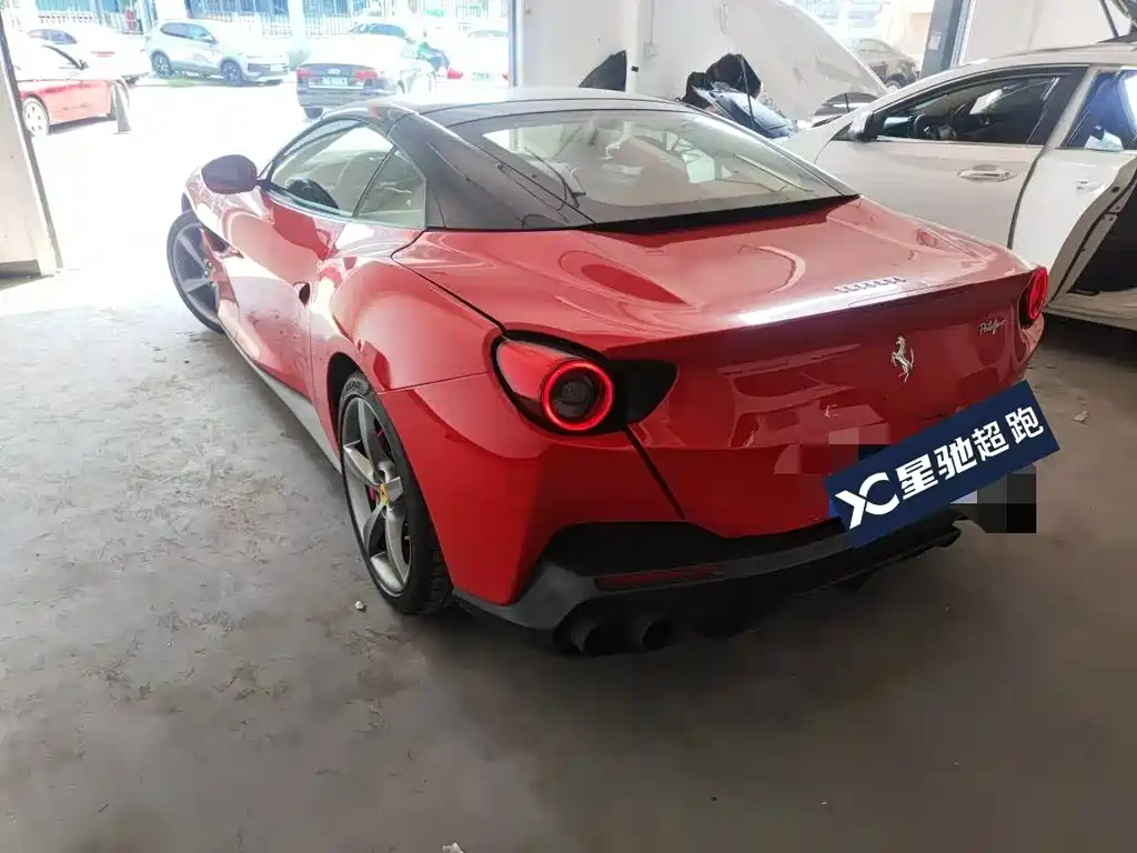 Ferrari Portofino 2019 — фото 6