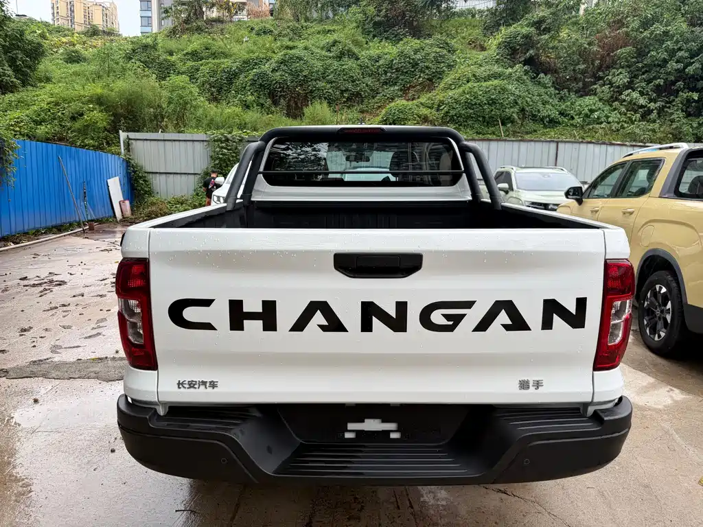 Changan Hunter 2025 — фото 5