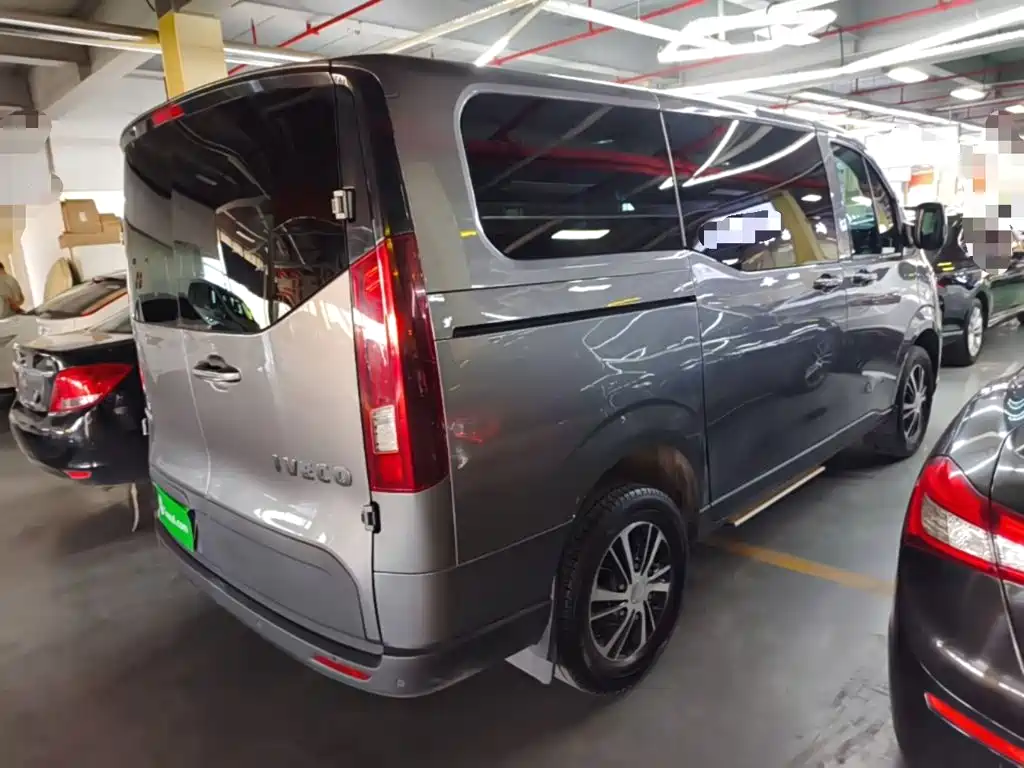IVECO Juxing 2023