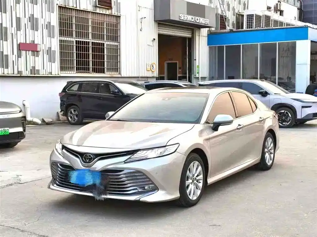 Toyota Camry 2018