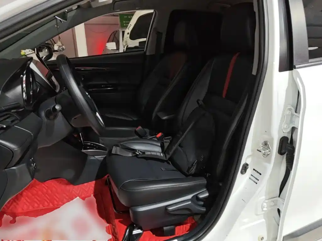 Toyota Yaris L 2021 — фото 15