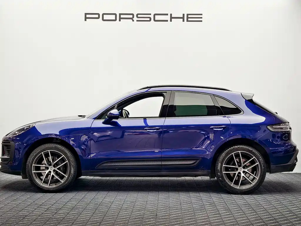 Porsche Macan 2024 — фото 3